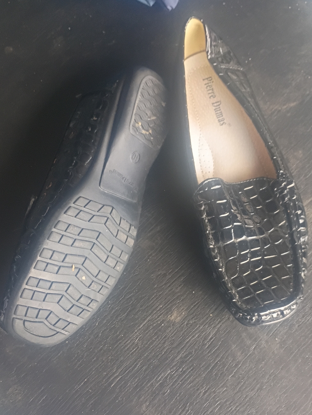 Pierre Dumas Black Croc-Embossed Slip-On Loafers